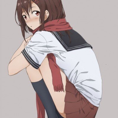 女子一件外套拽回两条命